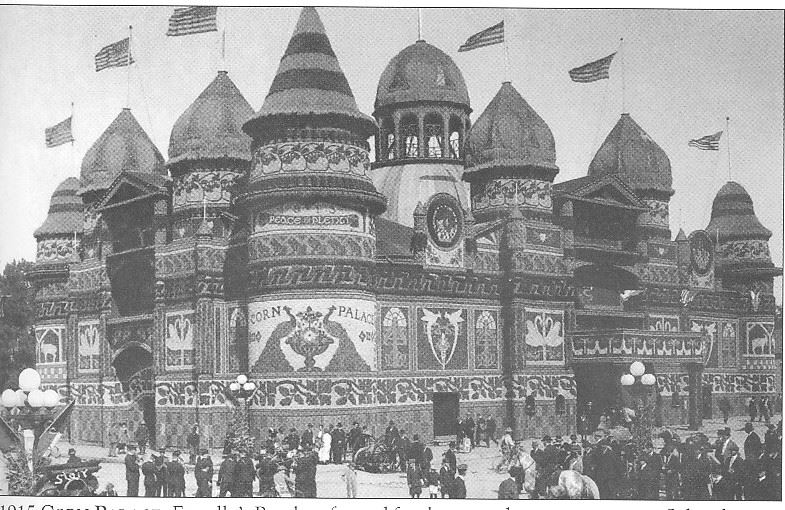An image of the Corn Palace from 1915.